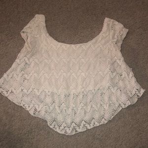 🌸CUTE CROP TOP🌸